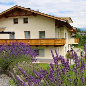 Schneiderhof Alloggio per agriturismo Oberperfuss